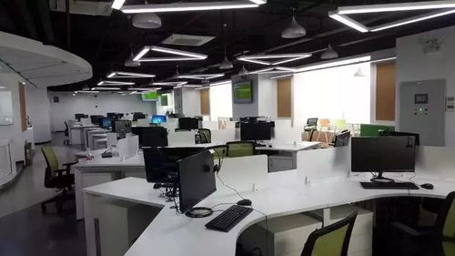 優(yōu)質(zhì)工作環(huán)境，誠聘文字客服——薪資福利優(yōu)越，承接總公司業(yè)務(wù)